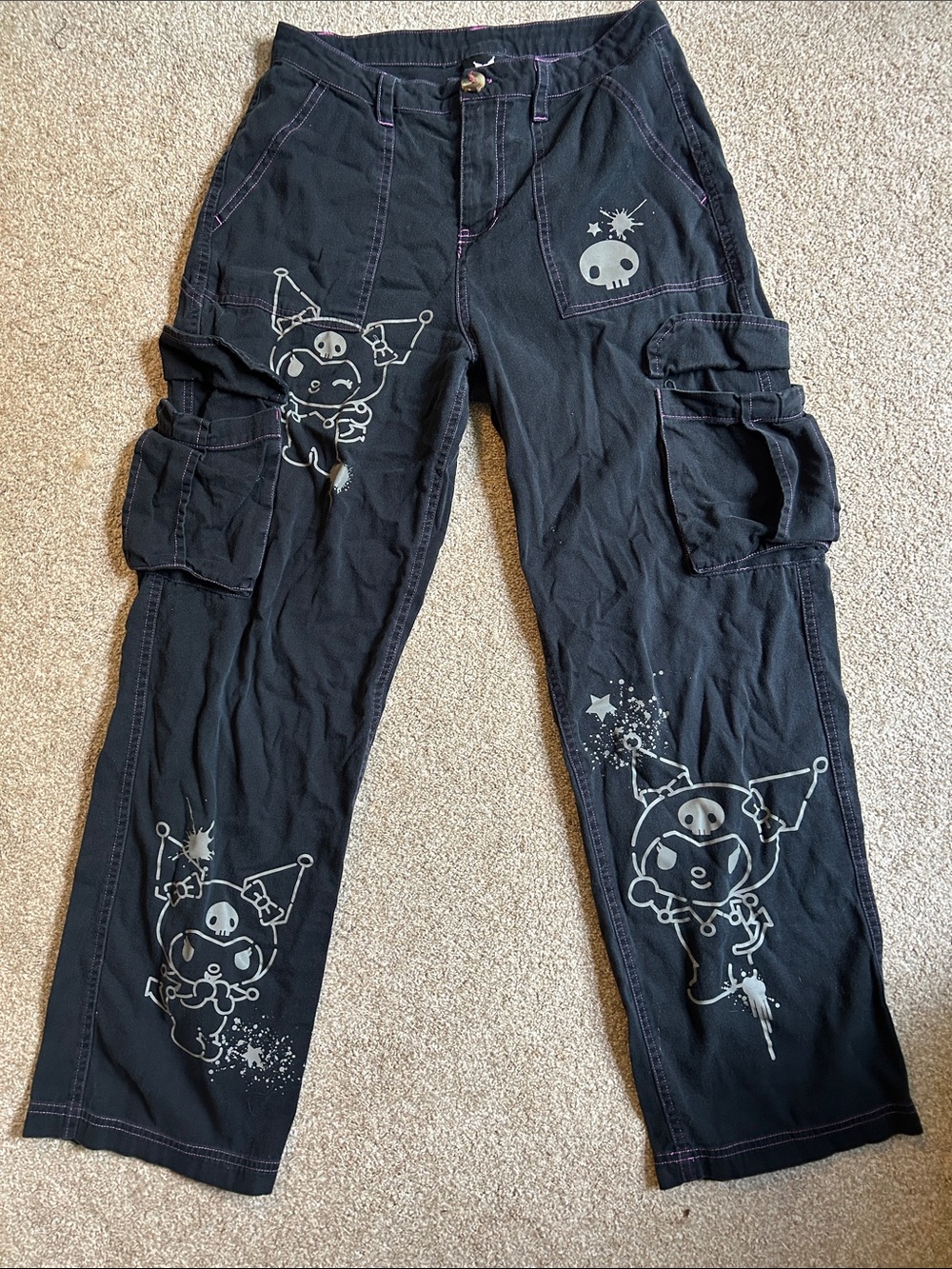 Hot Topic Black Cargo Jeggings with Silver Graphic Print